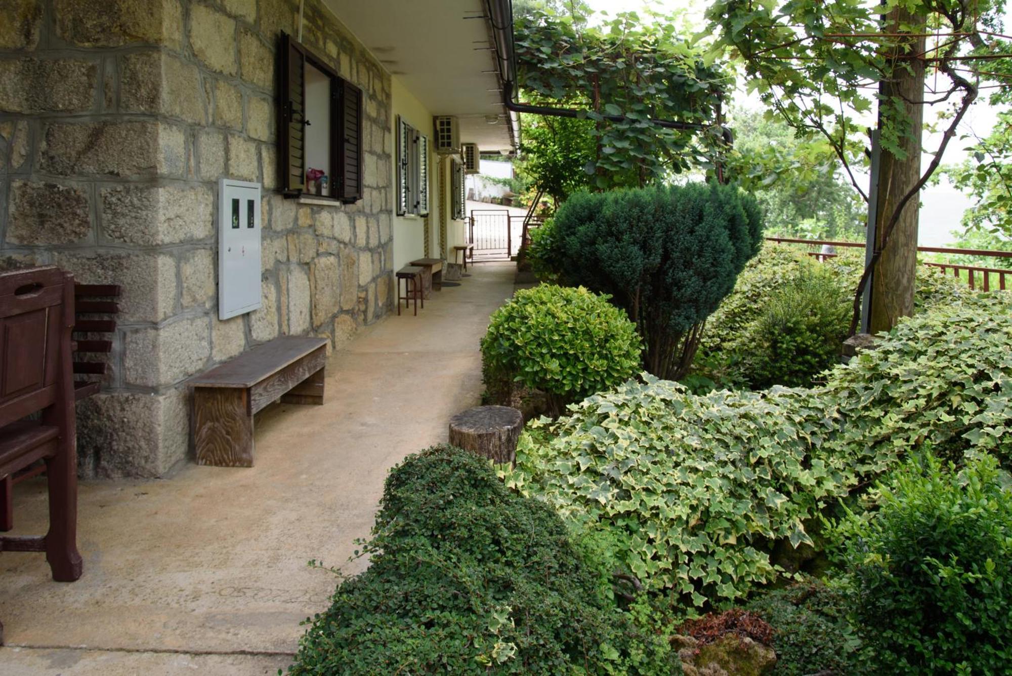 Apartments Cvitini Dvori Garjak Vrlika 外观 照片
