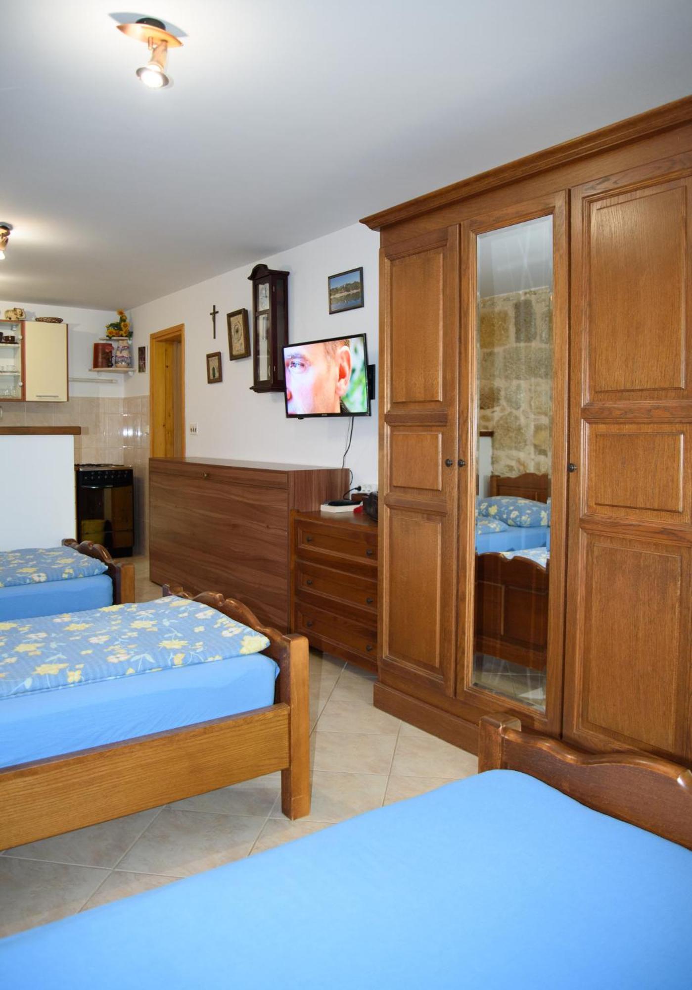 Apartments Cvitini Dvori Garjak Vrlika 外观 照片