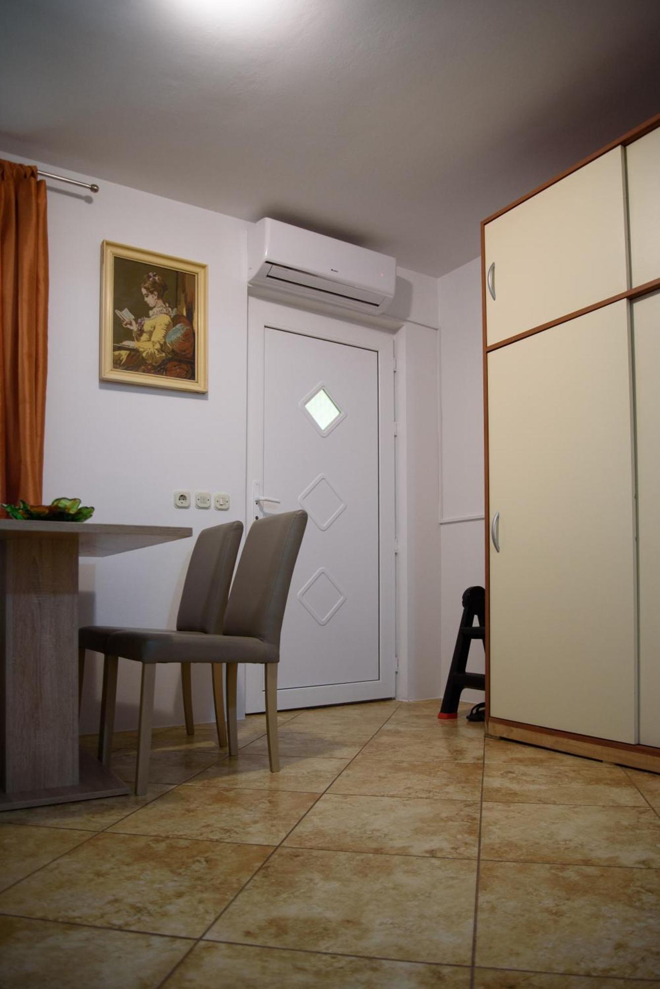Apartments Cvitini Dvori Garjak Vrlika 外观 照片